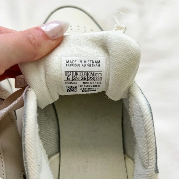 Reebok Classic Leather SP Extra Sneakers - Picture 2 of 8